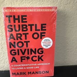 The Subtle Art of Not Giving a F*ck Book + Everything is F*cked